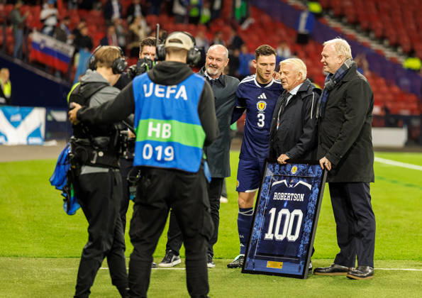 05.10.2026: Scotland v Slovenia: Andy Robertson gets presentation for 100 Scotland caps Copyright: xWilliexVassx NINTCHDBPICT001113833518