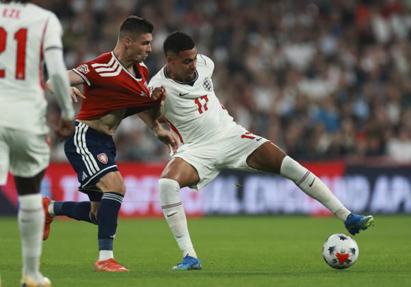 England v Czech Republic, UEFA Nations League, League A - Group 3 London, UK: England v Czech Republic, UEFA Nations League, League A - Group 3, Wembley Stadium. 6 October 2026 Photograph by Marc Aspland for The Times & The Sunday Times Morgan Rogers of England and JiA¿í Sláma Of Czech Republic  Copyright: xMarcxAsplandx NINTCHDBPICT001113838460