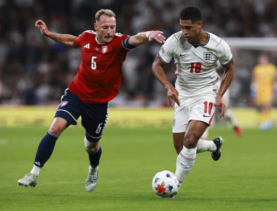 England v Czech Republic, UEFA Nations League, League A - Group 3 London, UK: England v Czech Republic, UEFA Nations League, League A - Group 3, Wembley Stadium. 6 October 2026 Photograph by Marc Aspland for The Times & The Sunday Times Jude Bellingham of England and Vladimír Coufal Of Czech Republic  Copyright: xMarcxAsplandx NINTCHDBPICT001113838972