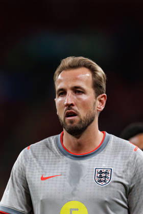 England v Czechia UEFA Nations League, Tuesday 6th October 2026: Harry Kane of England warms up during the UEFA Nations League Group C Fixture between England and Czechia at Wembley Stadium, Wembley in London, England. (Photo by Alex Ferrelly Sports Press Photo) Copyright: xAlexxFerrelly SportsxPressxPhotox Sportspressphoto_SPR247236