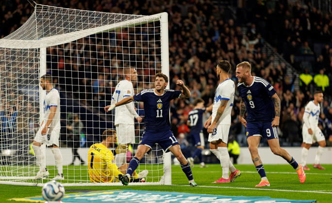 05.10.2026: Scotland v Slovenia: Ryan Christie celeberates with Oliver McBurnie of Scotland  Copyright: xWilliexVassx NINTCHDBPICT001113842036