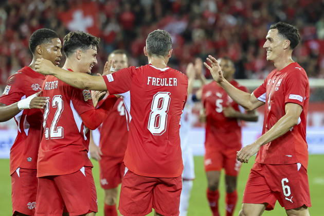Torjubel Schweiz beim 1:0 durch Fabian Rieder (Schweiz, 22), Freude, Begeisterung, positive Emotionen, Torerfolg , Schweiz, UEFA , Nations League, Matchday 4, Schweiz vs. Nordmazedonien, 06.10.2026, Luzern Swissporarena Schweiz Copyright: xGrantxHubbsx