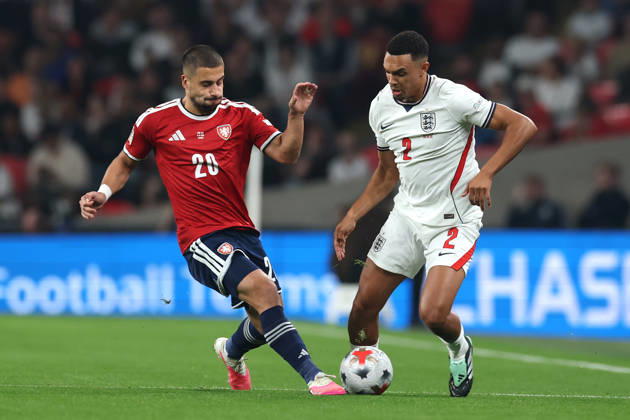 England v Czech Republic, UEFA Nations League Ondrej Lingr of Czech Republic pressures Trent Alexander-Arnold of England during the England v Czech Republic UEFA Nations League Group 3 match at Wembley Stadium, London, England on 6 October 2026 Credit: Tiego Grenho Every Second Media Editorial use only. All images are copyright Every Second Media Limited. No images may be reproduced without prior permission. Copyright: xIMAGO EveryxSecondxMediax ESM-2201-0018 TiegoxGrenhox xEveryxSecondxMediax