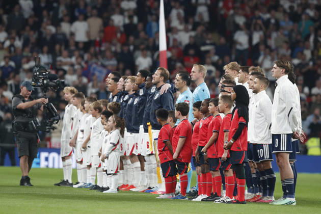 England v Czechia UEFA Nations League The players sing the National Anthem before the UEFA Nations League match at Wembley Stadium, London 06 10 2026 UK Newspapers OUT Copyright: xPaulxChestertonx FIL-24030-0014