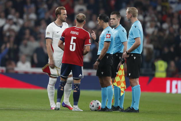England v Czechia UEFA Nations League Harry Kane of England and Vladimir Coufal of Czechia before the UEFA Nations League match at Wembley Stadium, London 06 10 2026 UK Newspapers OUT Copyright: xPaulxChestertonx FIL-24030-0017