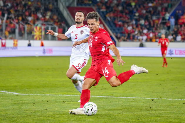Fussball UEFA Nations League 2026 - 2027, 4. Spieltag - Schweiz vs Nordmazedonien - Thermoplan Arena (Luzern): Ardon Jashari (Schweiz, 14) am Ball Copyright: xJOERANxSTEINSIEKx