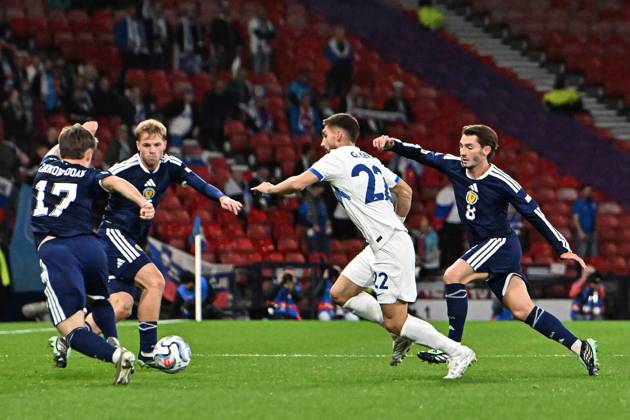 Scotland v Slovenia UEFA Nations League Ben Gannon-Doak, Stephen Welsh and Billy Gilmour of Scotland and Adam Gnezda Cerin of Slovenia during the UEFA Nations League match at Barclays Hampden, Glasgow 06 10 2026 UK Newspapers OUT Copyright: xJamiexJohnstonx FIL-24032-0094