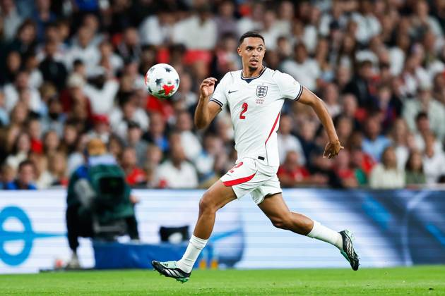 Trent Alexander-Arnold of England controls the ball England v Czechia, UEFA Nations League, Football, Wembley Stadium, London, UK - 06 Oct 2026London Wembley Stadium United Kingdom  Copyright: xMattxImpey Shutterstockx 17188908fk