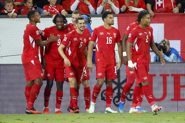 Torjubel Schweiz beim 2:0 durch Johan Manzambi (Schweiz, 09), Freude, Begeisterung, positive Emotionen, Torerfolg , Schweiz, UEFA , Nations League, Matchday 4, Schweiz vs. Nordmazedonien, 06.10.2026, Luzern Swissporarena Schweiz Copyright: xGrantxHubbsx