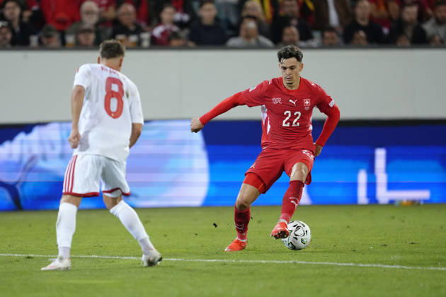Luzern, Switzerland - October 06: Fabian Rieder (22 SUI) against Ezgjan Alioski (8 MKD) during the UEFA Nations League match between Switzerland and North Macedonia at thermoplan arena on October 06, 2026 in Luzern, Switzerland. Copyright: xKjetilxWaberx xSPPx Sportspressphoto_SPR247394
