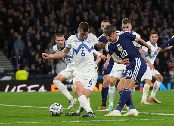Kieron Bowie of Scotland shoots at goal past Jaka Bijol of Slovenia Scotland v Slovenia, Football, UEFA Nation s League, Group B1, Hampden Park, Glasgow, UK, Hampden Park, Glasgow, Scotland, Scotland, UK - 06 Oct 2026Glasgow Hampden Park Scotland United Kingdom Copyright: xStuartxWallace Shutterstockx 17189021bj