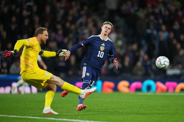 Slovenia goalkeeper Jan Oblak clears the ball under pressure from Robbie Ure of Scotland Scotland v Slovenia, Football, UEFA Nation s League, Group B1, Hampden Park, Glasgow, UK, Hampden Park, Glasgow, Scotland, Scotland, UK - 06 Oct 2026Glasgow Hampden Park Scotland United Kingdom Copyright: xStuartxWallace Shutterstockx 17189021cc
