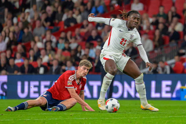 LONDON, ENGLAND OCTOBER 06 - Eberechi Eze of England on the ball during the UEFA Nations League game between England and Czechia at Wembley Stadium on October 06, 2026 in London, England. (Photo by Keeran Marquis Sports Press Photo) Copyright: xKeeranxMarquis SPPx Sportspressphoto_SPR247433