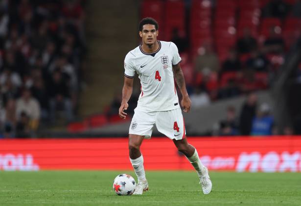 UEFA Nations League - England v Czechia LONDON, ENGLAND, OCTOBER 6: Jarell Quansah of England national team, Nationalteam on the ball during The UEFA Nations League match in Group A3 between England v Czechia at Wembley Stadium, London, England, on October 6. (Photo by Daniel Weir) London Wembley Stadium England Copyright: xDanielxWeir SportsxPressxPhotox Sportspressphoto_SPR247504