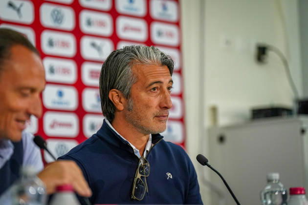 Fussball UEFA Nations League 2026 - 2027, 4. Spieltag - Schweiz vs Nordmazedonien - Thermoplan Arena (Luzern): Murat Yakin (Schweiz, Trainer) Pressekonferenz, Medien Copyright: xJOERANxSTEINSIEKx