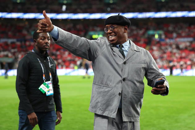 England v Czech Republic, UEFA Nations League Pundit and former player, Ian Wright, gestures supporters prior to the England v Czech Republic UEFA Nations League Group 3 match at Wembley Stadium, London, England on 6 October 2026 Credit: Tiego Grenho Every Second Media Editorial use only. All images are copyright Every Second Media Limited. No images may be reproduced without prior permission. Copyright: xIMAGO EveryxSecondxMediax ESM-2201-0087 TiegoxGrenhox xEveryxSecondxMediax