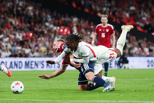 Eberechi Eze of England goes down inside the penalty area after battling for possession with Vladimir Coufal of Czechia England v Czechia, UEFA Nations League, Football, Wembley Stadium, London, UK - 06 Oct 2026London Wembley Stadium United Kingdom  Copyright: xMattxImpey Shutterstockx 17188908in