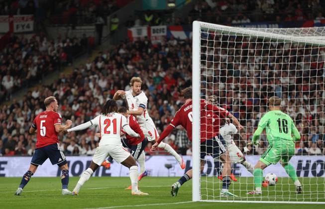 UEFA Nations League - England v Czechia LONDON, ENGLAND, OCTOBER 6: GOAL 3-0, Harry Kane of England national team, Nationalteam scores a goal to put England 3-0 ahead during The UEFA Nations League match in Group A3 between England v Czechia at Wembley Stadium, London, England, on October 6. (Photo by Daniel Weir) London Wembley Stadium England Copyright: xDanielxWeir SportsxPressxPhotox Sportspressphoto_SPR247577