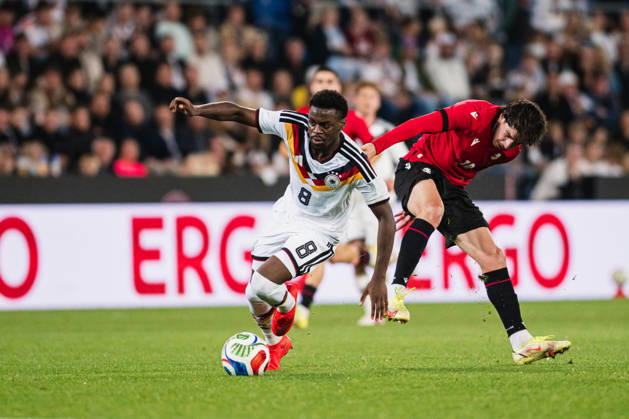 U21, U 21 EM-Qualifikation: Deutschland - Georgien, 06.10.2026 Noel Aseko (Deutschland, 8), geht an Nikoloz Dadiani (Georgien, 10) vorbei; Fußball, EM-Qualifikation U 21, 10. Spieltag: Deutschland vs. Georgien am 06.10.2026, Bielefeld DFB REGULATIONS PROHIBIT ANY USE OF PHOTOGRAPHS AS IMAGE SEQUENCES AND OR QUASI-VIDEO. Copyright: xBEAUTIFULxSPORTS Tonhäuserx