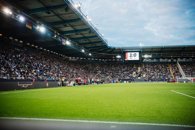 U21, U 21 EM-Qualifikation: Deutschland - Georgien, 06.10.2026 Rekordkulisse bei U21 Länderspiel, hier nach dem 1:0; Fußball, EM-Qualifikation U 21, 10. Spieltag: Deutschland vs. Georgien am 06.10.2026, Bielefeld DFB REGULATIONS PROHIBIT ANY USE OF PHOTOGRAPHS AS IMAGE SEQUENCES AND OR QUASI-VIDEO. Copyright: xBEAUTIFULxSPORTS Tonhäuserx