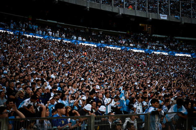 Argentina x Benin BUENOS AIRES, AR - 06.10.2026: ARGENTINA X BENIN - Fans of Argentina during the International Friendly, Länderspiel, Nationalmannschaft match between Argentina and Benin on Tuesday, October 6, 2026, at the Estadio Monumental in Buenos Aires, Argentina. The match marks Messi& 39;s farewell to the Argentine national team, Nationalteam (Photo: Gabriel Sotelo Fotoarena) x3026025x GabrielxSotelo