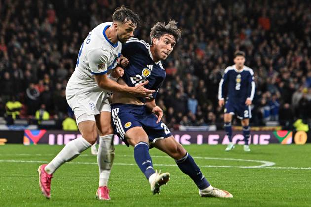 Scotland v Slovenia UEFA Nations League Kieron Bowie of Scotland jostles with David Brekalo of Slovenia during the UEFA Nations League match at Barclays Hampden, Glasgow 06 10 2026 UK Newspapers OUT Copyright: xJamiexJohnstonx FIL-24032-0134