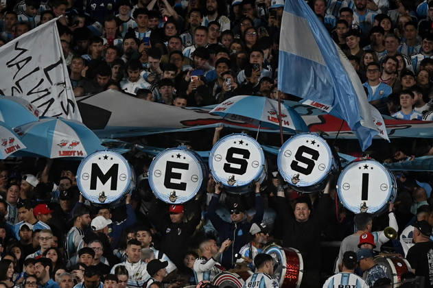 Argentina x Benin BUENOS AIRES, AR - 06.10.2026: ARGENTINA X BENIN - Fans of Argentina during the International Friendly, Länderspiel, Nationalmannschaft match between Argentina and Benin on Tuesday, October 6, 2026, at the Estadio Monumental in Buenos Aires, Argentina. The match marks Messi& 39;s farewell to the Argentine national team, Nationalteam (Photo: Gabriel Sotelo Fotoarena) x3026062x GabrielxSotelo