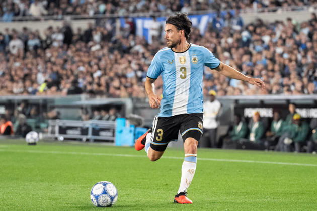 BUENOS AIRES, ARGENTINA - OCTOBER 06: Nicolas Tagliafico of Argentina runs with the ball during the International Friendly, Länderspiel, Nationalmannschaft football match between Argentina and Benin at Estadio Monumental Antonio V. Liberti on October 06, 2026 in Buenos Aires, Argentina. (Photo by Richard Callis Sports Press Photo) Copyright: xRichardxCallis SportsxPressxPhotox Sportspressphoto_SPR247865