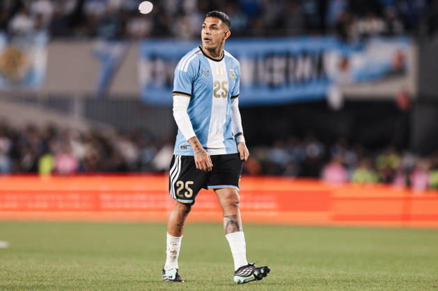 Argentina v Benin: International Friendly, Länderspiel, Nationalmannschaft BUENOS AIRES, ARGENTINA - OCTOBER 6: Facundo Medina 25 of Argentina in action during the International friendly match between Argentina and Benin at Monumental Stadium on October 6, 2026 in Buenos Aires, Argentina. (Photo by Guilherme Veiga PxImages) Buenos Aires Monumental Stadium BA Argentina Copyright: xGuilhermexVeigax