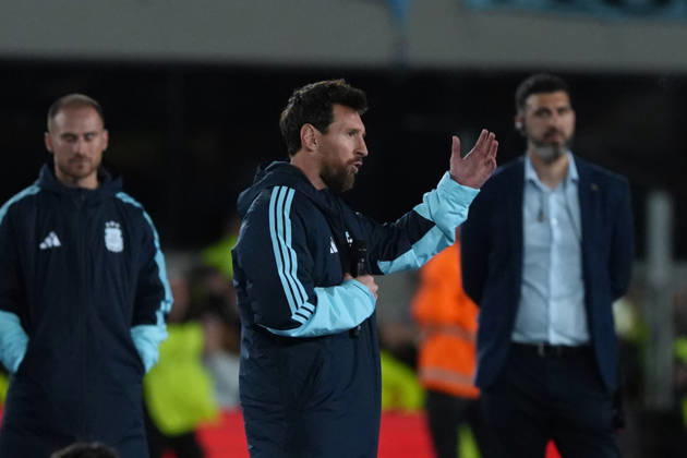 Messi bade farewell to Argentina in the friendly match against Benin BUENOS AIRES, ARGENTINA - OCTOBER 6: Argentine football legend and national team, Nationalteam captain Lionel Messi bids farewell to fans at the end of the his farewell match in front of over 80,000 spectators at the Monumental Stadium, in Buenos Aires, Argentina on October 6, 2026. Argentine football star Lionel Messi played his final international match, Länderspiel, Nationalmannschaft in the friendly game between Argentina and Benin. The 39-year-old walk onto the stadium pitch for the final time in the sky-blue and white jersey, entering his farewell as Argentina s record appearance-maker and leading scorer with 207 caps and 125 goals. Luciano Gonzalez Anadolu Buenos Aires Argentina. Editorial use only. Please get in touch for any other usage.  Copyright: x2026xAnadoluxLucianoxGonzalezx