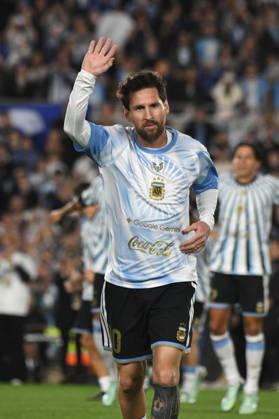 Argentina v Benin - International Friendly, Länderspiel, Nationalmannschaft Lionel Messi of Argentina warms up before the match between Argentina and Benin at Estadio Monumental in Buenos Aires, Argentina, on October 6, 2026. Buenos Aires Buenos Aires Argentina Copyright: xFedericoxPerettix originalFilename:peretti-argentin261006_np6MW
