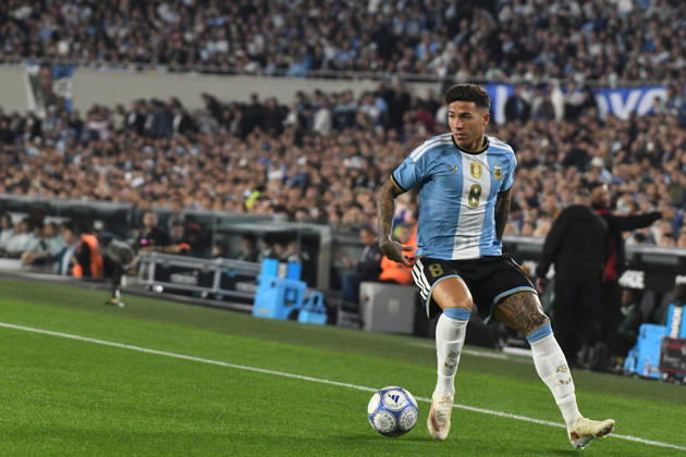 Argentina v Benin - International Friendly, Länderspiel, Nationalmannschaft Enzo Fernandez of Argentina plays during the match between Argentina and Benin at Estadio Monumental in Buenos Aires, Argentina, on October 6, 2026. Buenos Aires Buenos Aires Argentina Copyright: xFedericoxPerettix originalFilename:peretti-argentin261006_npcfj