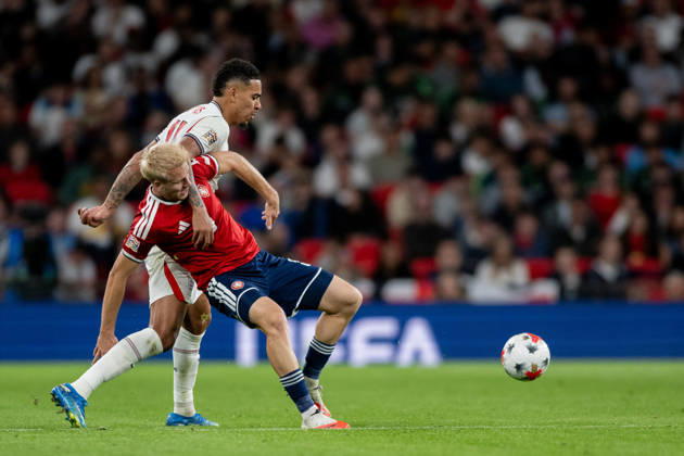 Morgan Rogers of England and Aindrej Zmrzly of Czechia challenge for the ball during the Nations League match between England and Czechia at Wembley Stadium, London, England on 6 October 2026. Copyright: xPhilxHutchinsonx 45480081
