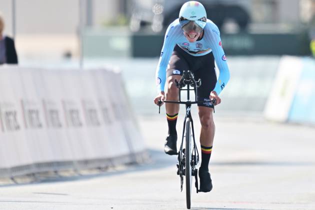 Belgium s Vic De Smet crosses the finish line of the Men Junior Individual Time Trial race (22km) at the cycling UEC Road European Championships, in Ljubljana, Slovenia, on Wednesday 7 October 2026. The UEC Road European Championships are taking place from 02 to 07 October in Ljubljana, Slovenia. DAVIDxPINTENS x189037240x
