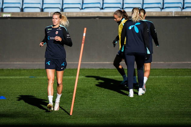 The women s national soccer team is preparing for the World Cup qualifiers Oslo, October 7, 2026 Ada Hegerberg during a training session at Ullevaal Stadium, for the World Cup qualifier against Romania. The matches will be played on October 9 at Arcul de Triumf Stadium in Bucharest and on October 13 at Ullevaal Stadium in Oslo. Photo: Beate Oma Dahle, NTB, Oslo, Norway. EDITORIAL USE ONLY. RESTRICTED USE FOR BETTING COMPANIES. Copyright: xBeatexOmaxDahlex xNTBx