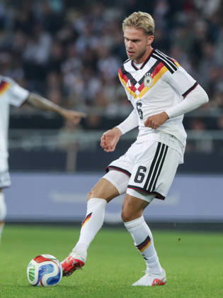 Leandro Morgalla (Germany) controls the ball during the UEFA Under21 EURO Qualifier, EM, Europameisterschaft between Germany U21, U 21 and Georgia U21 at Almstadion on October 6, 2026 in Bielefeld, Germany. (Photo by Marco Steinbrenner DeFodi Images) -