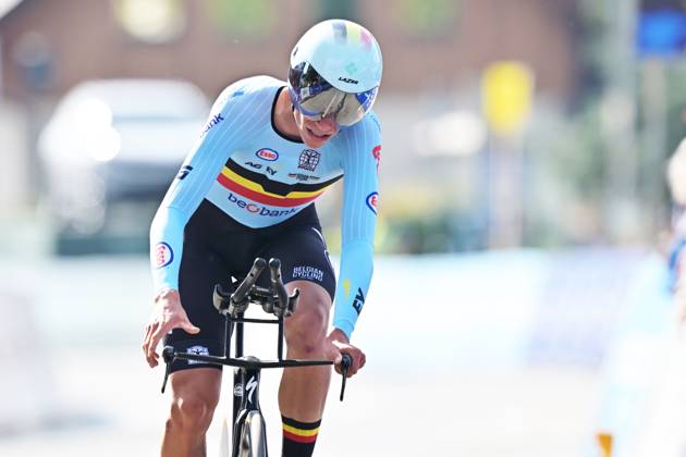 Belgium s Vic De Smet crosses the finish line of the Men Junior Individual Time Trial race (22km) at the cycling UEC Road European Championships, in Ljubljana, Slovenia, on Wednesday 7 October 2026. The UEC Road European Championships are taking place from 02 to 07 October in Ljubljana, Slovenia. DAVIDxPINTENS x189037510x