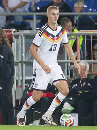 Tom Rothe (Germany) controls the ball during the UEFA Under21 EURO Qualifier, EM, Europameisterschaft between Germany U21, U 21 and Georgia U21 at Almstadion on October 6, 2026 in Bielefeld, Germany. (Photo by Marco Steinbrenner DeFodi Images) -