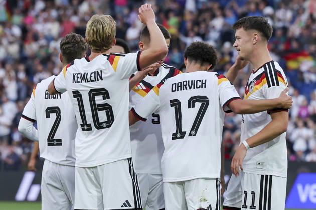 Dzenan Pejcinovic (Germany) celebrates his goal with teammates during the UEFA Under21 EURO Qualifier, EM, Europameisterschaft between Germany U21, U 21 and Georgia U21 at Almstadion on October 6, 2026 in Bielefeld, Germany. (Photo by Marco Steinbrenner DeFodi Images) -