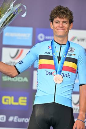 Belgium s Vic De Smet , winner of the bronze medal celebrates on the podium of the Men Junior Individual Time Trial race (22km) at the cycling UEC Road European Championships, in Ljubljana, Slovenia, on Wednesday 7 October 2026. The UEC Road European Championships are taking place from 02 to 07 October in Ljubljana, Slovenia. DAVIDxPINTENS  x189037986x