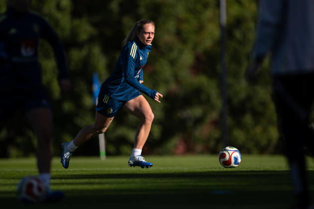 261007 Alice Bergström of the Swedish women s national football team during a training session on October 7, 2026 in Stockholm. Photo: Emma Wallskog BILDBYRAN kod EW EW0716 fotboll football soccer fotball vm-kval kval fifa womens world cup qualifier qualifier träning practice training sverige sweden dam bbeng Copyright: EMMAxWALLSKOG BB261007EW016