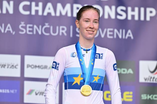Netherlands Nienke Vinke celebrates on the podium after winning the Women U23 Individual Time Trial race (22km) at the cycling UEC Road European Championships, in Ljubljana, Slovenia, on Wednesday 7 October 2026. The UEC Road European Championships are taking place from 02 to 07 October in Ljubljana, Slovenia. DAVIDxPINTENS  x189040059x