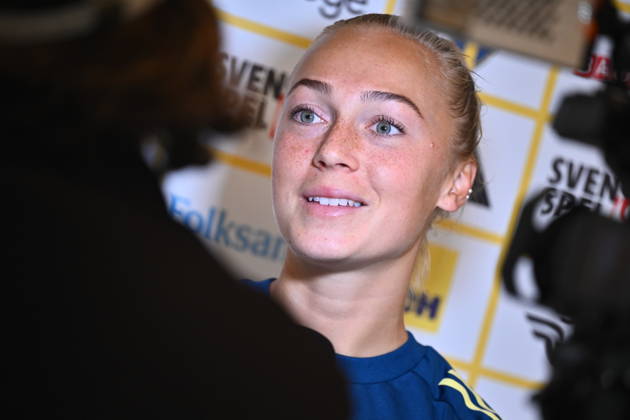 STOCKHOLM, SWEDEN 20261007 Amanda Nildà n at a press conference, PK, Pressekonferenz after the women s national team, Nationalteam s training on Bosön ahead of the playoff for the 2027 World Cup. STOCKHOLM SWEDEN x10090x