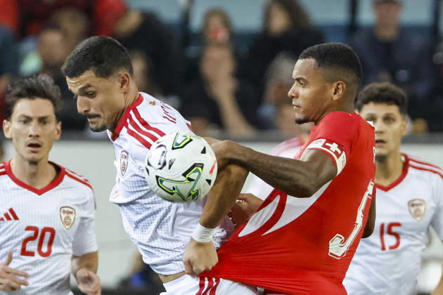 Elmin Rastoder (Nordmazedonien, 11) und Manuel Akanji (Schweiz, 05) im Zweikampf , Schweiz, UEFA , Nations League, Matchday 4, Schweiz vs. Nordmazedonien, 06.10.2026, Luzern Swissporarena Schweiz Copyright: xGrantxHubbsx