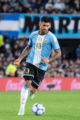 BUENOS AIRES, ARGENTINA - OCTOBER 6: Cristian Romero of Argentina runs with the ball during the International Friendly, Länderspiel, Nationalmannschaft football match between Argentina and Benin, at the Estadio Monumental Antonio V. Liberti, on October 6, 2026, in Buenos Aires, Argentina. Richard Callis Fotoarena (Richard Callis SPP) Copyright: xRichardxCallisx xSPPx spp-en-RiCa-3026217