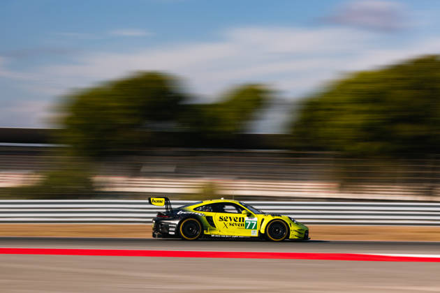 AUTO - ELMS - 4 HOURS OF PORTIMAO 2026 77 BERRY Martin (sgp), VAN EIJNDHOVEN Huub (ned), KING Harry (gbr), Proton Competition, Porsche 911 GT3 R LMGT3, LMGT3, action during the 4 Hours of Portimao 2026, 6th round of the 2026 European Le Mans Series on the Autodromo Internacional do Algarve from October 8 to 10, 2026 in Portimao, Portugal - Copyright: xJoaoxFilipex