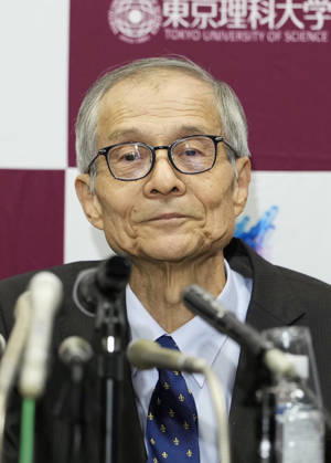 Nobel chemistry prize co-winner Soai Kenso Soai, a professor emeritus at the Tokyo University of Science, attends a press conference, PK, Pressekonferenz at the university in Tokyo on Oct. 7, 2026, after receiving the 2026 Nobel Prize in Chemistry. Soai and French researcher Henri Kagan shared the prize for the discovery of non-linear effects and autocatalysis in asymmetric organic synthesis, the Royal Swedish Academy of Sciences said earlier in the day.  A14AA0005630363P