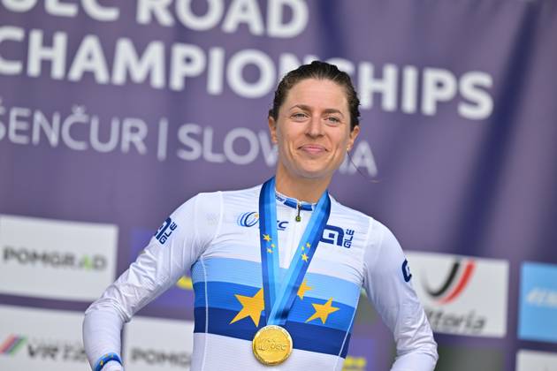 Switzerland s Marlen Reusser celebrates on the podium after winning the Women Elite Individual Time Trial race (22km) at the cycling UEC Road European Championships, in Ljubljana, Slovenia, on Wednesday 7 October 2026. The UEC Road European Championships are taking place from 02 to 07 October in Ljubljana, Slovenia. DAVIDxPINTENS x189054159x