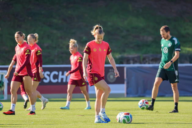 Eppelheim, Deutschland: 07.10.2026 - Deutsche Fußballnationalmannschaft der Frauen - Training - Testspiel Deutschland vs. Australien Im Bild: Sarai Linder (Deutschland) Copyright: HMBxMedia MadeleinexFantini