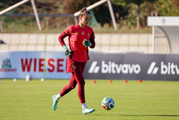 Eppelheim, Deutschland: 07.10.2026 - Deutsche Fußballnationalmannschaft der Frauen - Training - Testspiel Deutschland vs. Australien Im Bild: Torhüterin Ena Mahmutovic (Deutschland) Copyright: HMBxMedia MadeleinexFantini